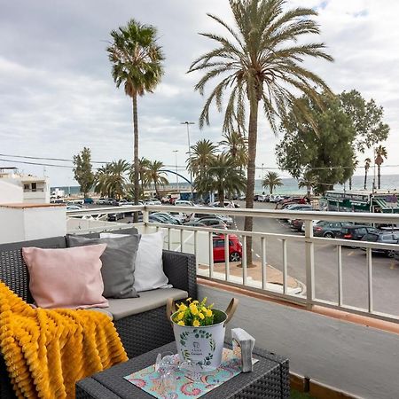 Sea & Wave Pedregalejo Beach Apartment Málaga Esterno foto